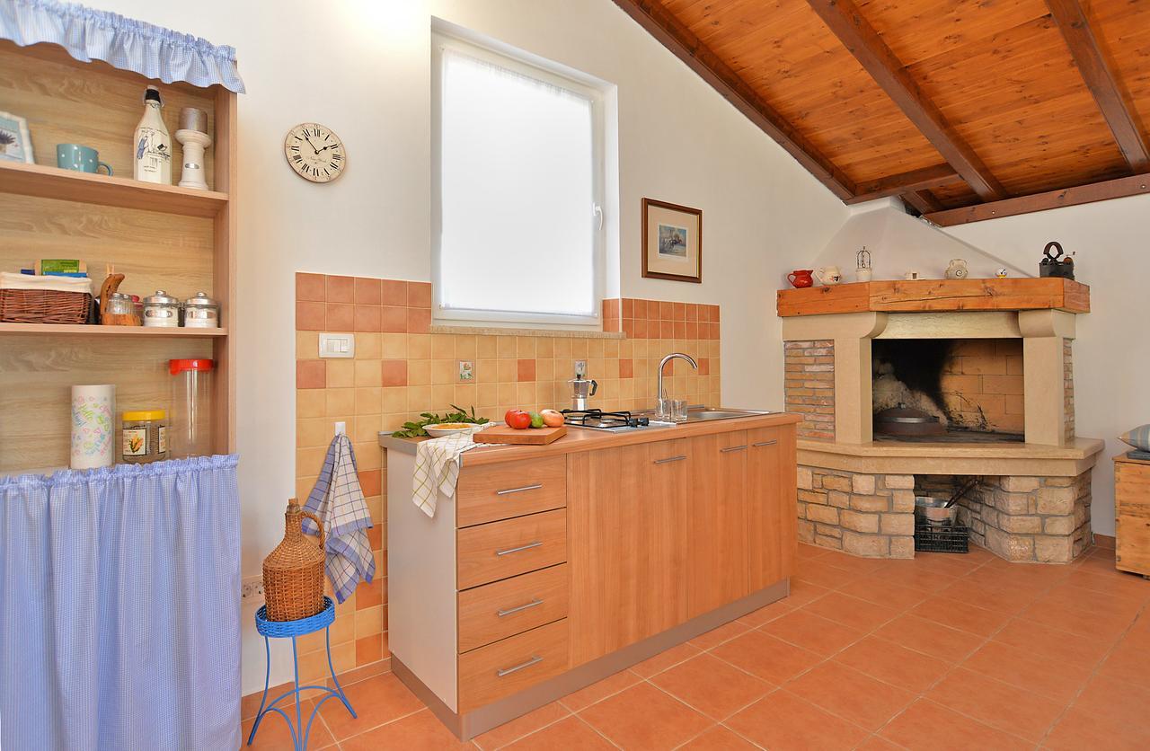 Apartments Olivera 1726 Pula Zewnętrze zdjęcie
