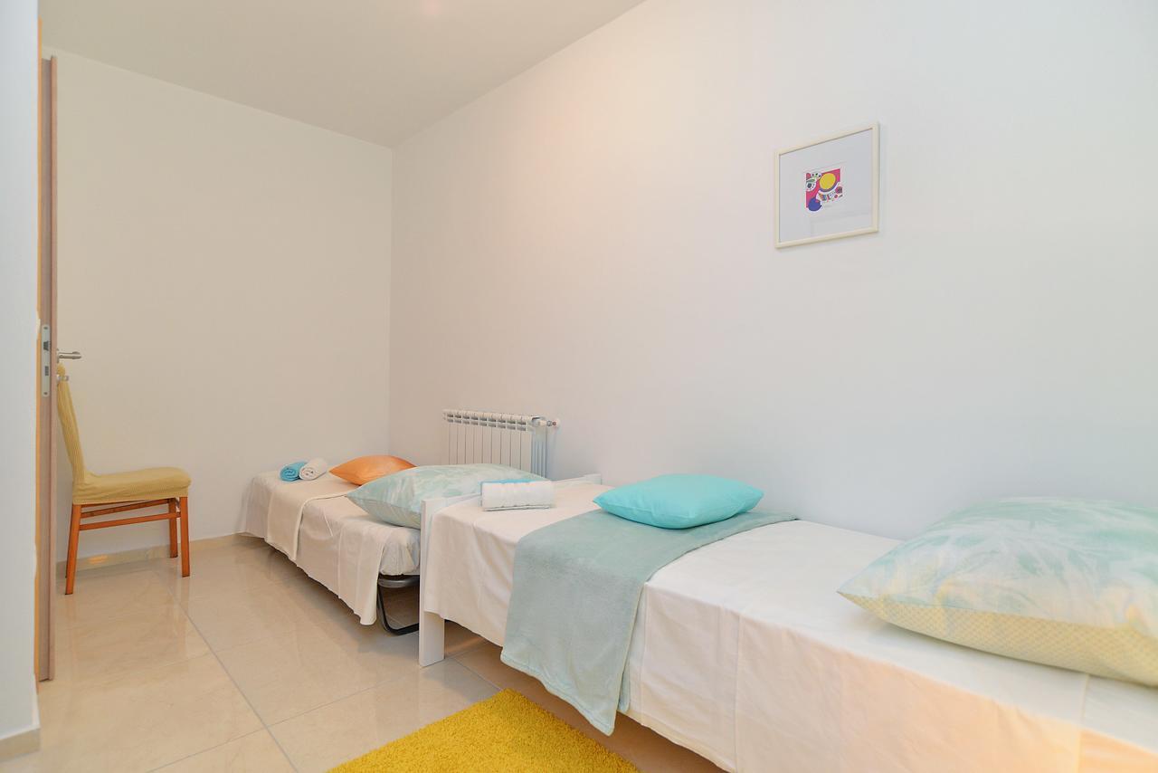 Apartments Olivera 1726 Pula Zewnętrze zdjęcie